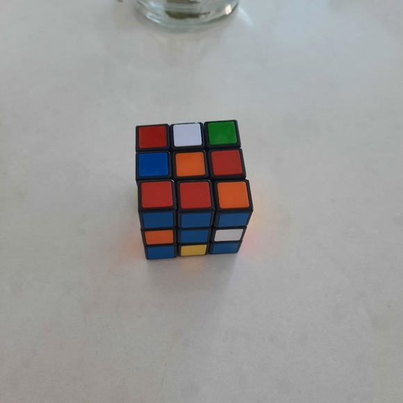 Rubiks cube - Picture 3 of 4